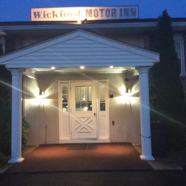Wickford Motor Inn image 4